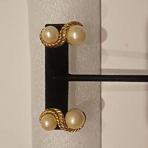 AVON Vintage Faux Pearl & Goldtone Pierced Earrings